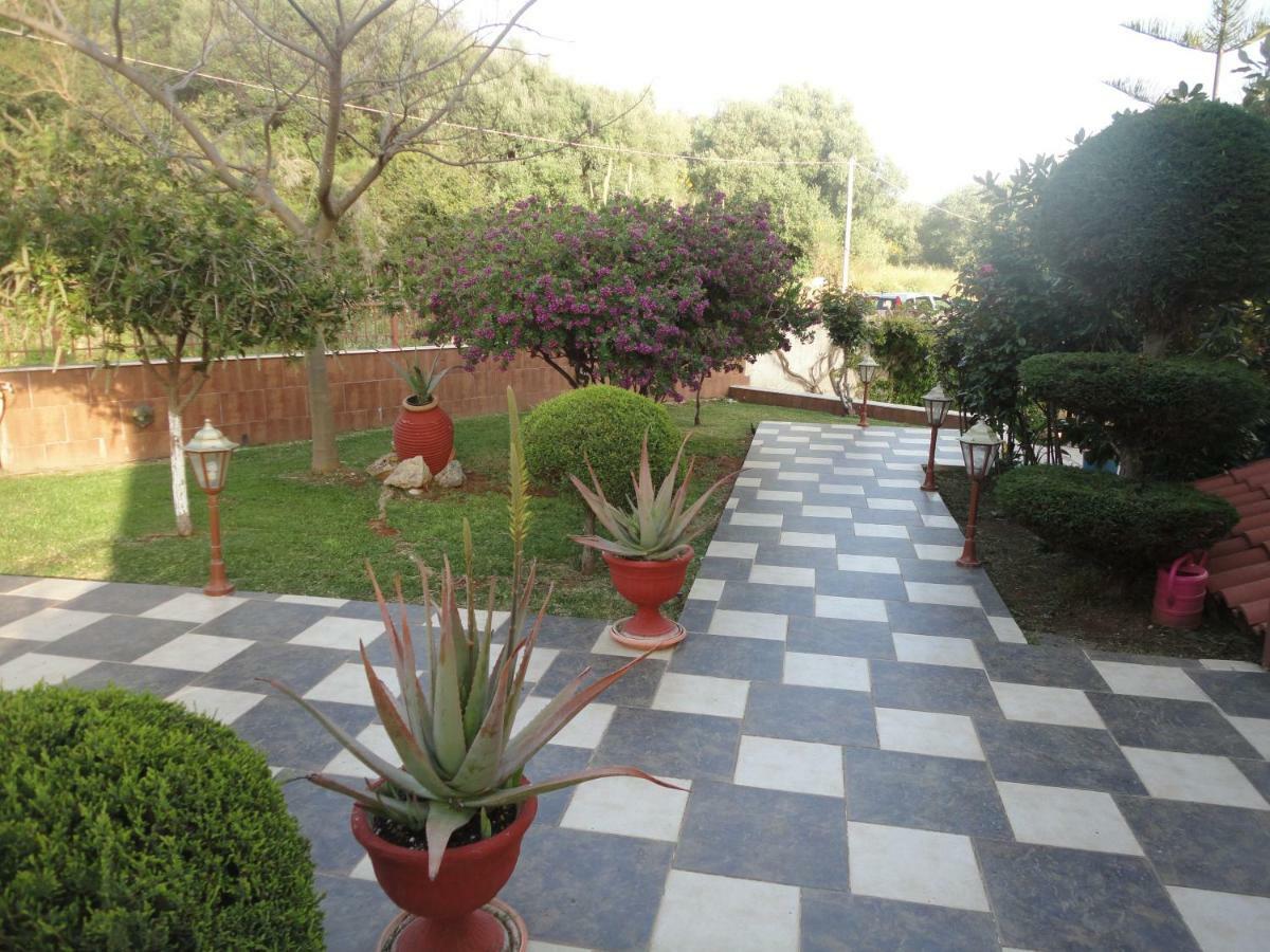 Villa Elpida Svoronata Exterior photo